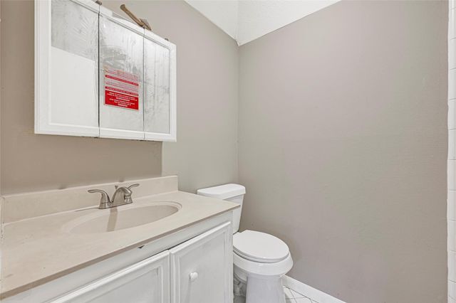 13702 Barons Bridge Drive, Houston, TX 77069