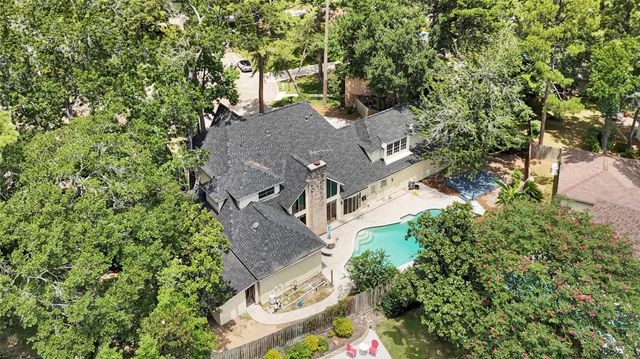 13702 Barons Bridge Drive, Houston, TX 77069