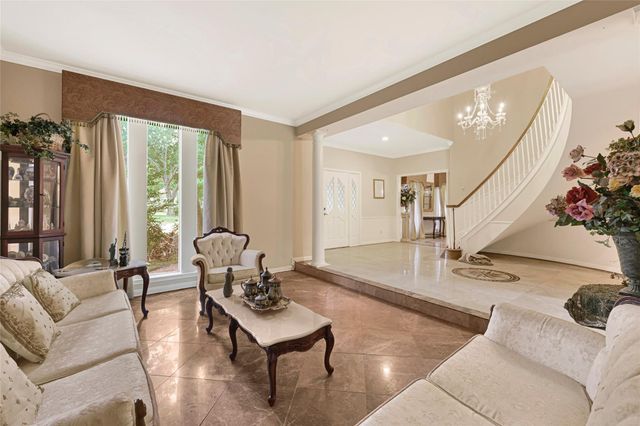 13702 Barons Bridge Drive, Houston, TX 77069