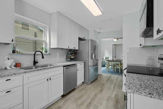 1319 Brazos Boulevard, Lewisville, TX 75077