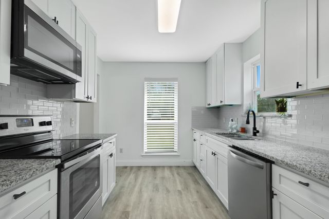 1319 Brazos Boulevard, Lewisville, TX 75077