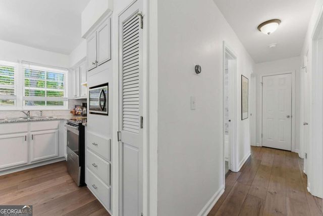 2725 Shoreland Drive SW, Atlanta, GA 30331