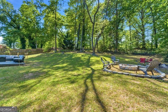 2725 Shoreland Drive SW, Atlanta, GA 30331
