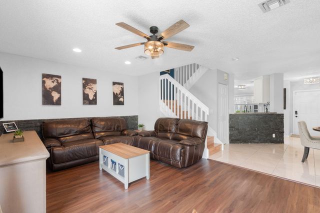 4759 SW 14th Court, Deerfield Beach, FL 33442