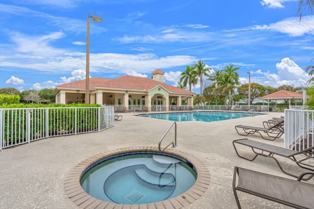 4759 SW 14th Court, Deerfield Beach, FL 33442