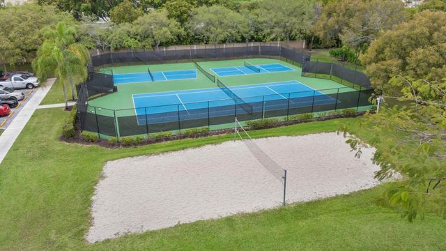 4759 SW 14th Court, Deerfield Beach, FL 33442