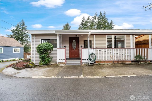 13324 30th Avenue NE, Seattle, WA 98125