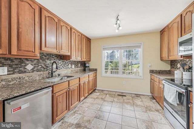 124 OLD MILL LN, Warrenton, VA 20186