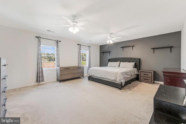 124 OLD MILL LN, Warrenton, VA 20186