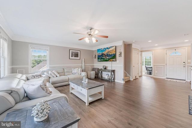 124 OLD MILL LN, Warrenton, VA 20186