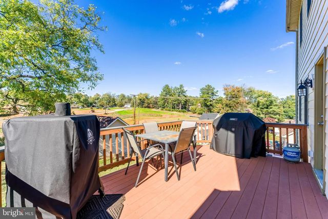 124 OLD MILL LN, Warrenton, VA 20186