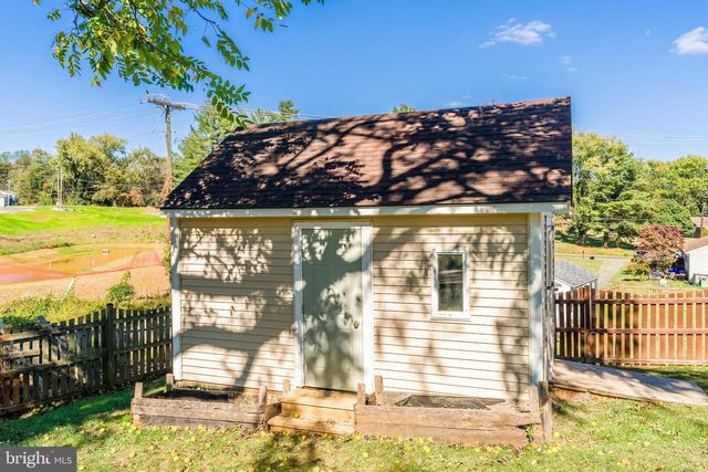 124 OLD MILL LN, Warrenton, VA 20186