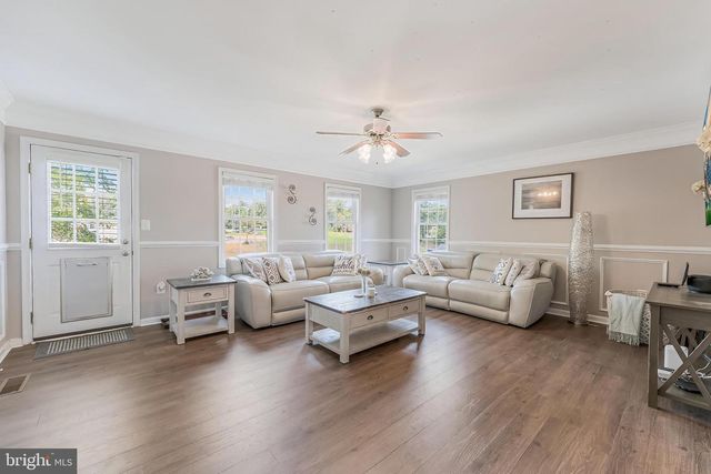 124 OLD MILL LN, Warrenton, VA 20186