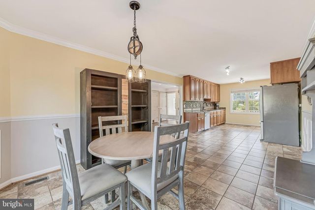124 OLD MILL LN, Warrenton, VA 20186