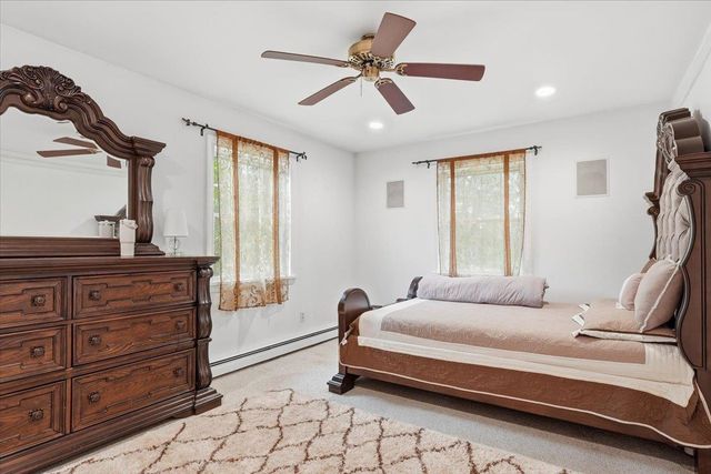 22 Redwood Terrace, Essex Junction, VT 05452