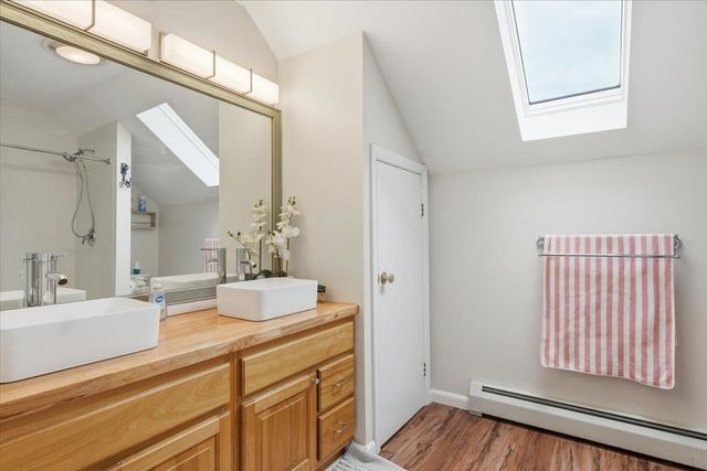 22 Redwood Terrace, Essex Junction, VT 05452