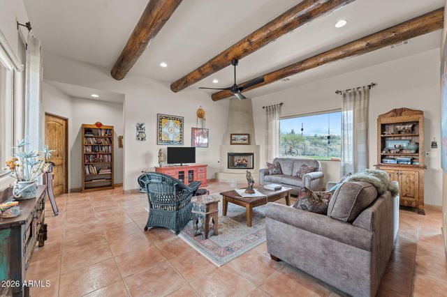 525 STONEHEDGE RANCH Road, Wickenburg, AZ 85390