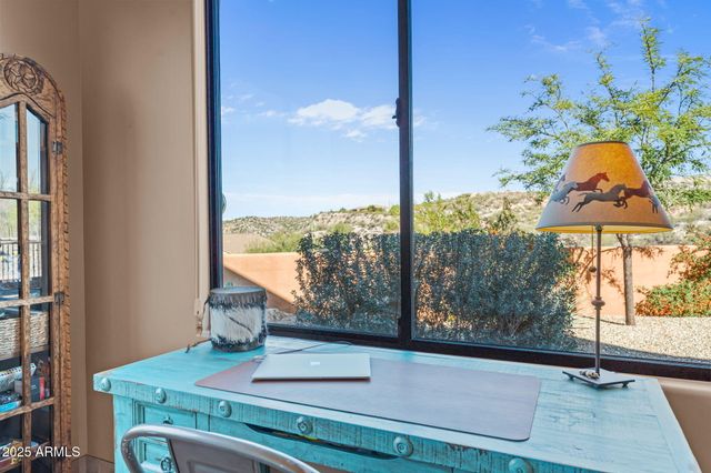 525 STONEHEDGE RANCH Road, Wickenburg, AZ 85390