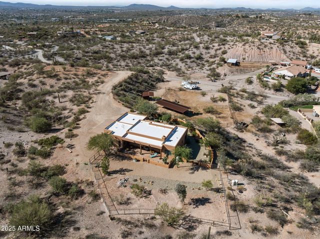 525 STONEHEDGE RANCH Road, Wickenburg, AZ 85390
