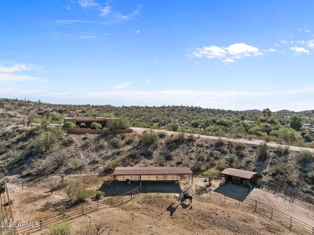 525 STONEHEDGE RANCH Road, Wickenburg, AZ 85390