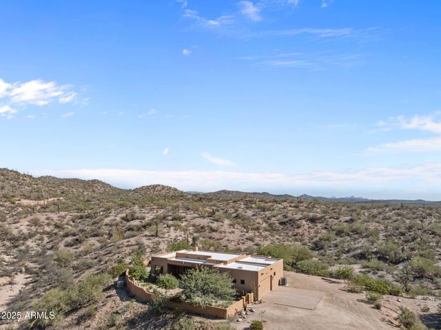 525 STONEHEDGE RANCH Road, Wickenburg, AZ 85390