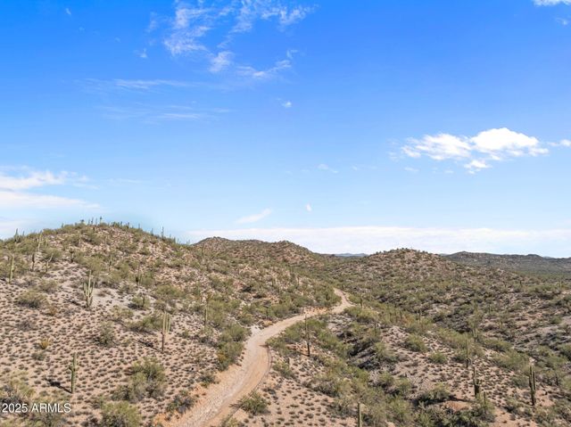 525 STONEHEDGE RANCH Road, Wickenburg, AZ 85390