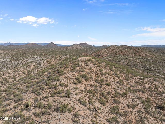 525 STONEHEDGE RANCH Road, Wickenburg, AZ 85390