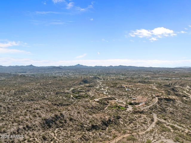 525 STONEHEDGE RANCH Road, Wickenburg, AZ 85390