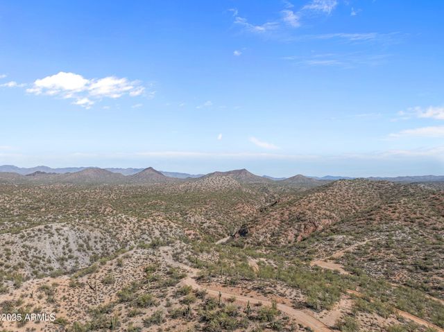 525 STONEHEDGE RANCH Road, Wickenburg, AZ 85390