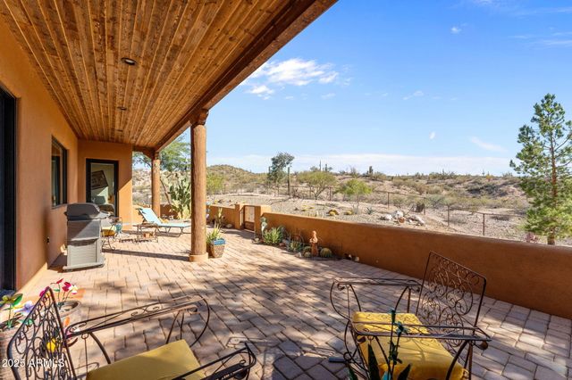 525 STONEHEDGE RANCH Road, Wickenburg, AZ 85390