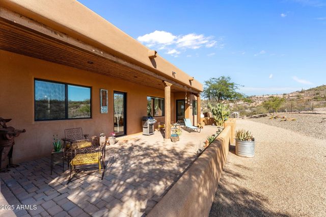 525 STONEHEDGE RANCH Road, Wickenburg, AZ 85390