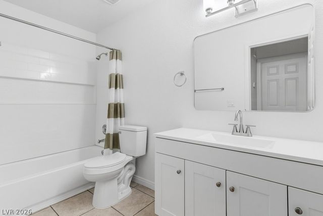 833 Hedge Way 6, Las Vegas, NV 89110