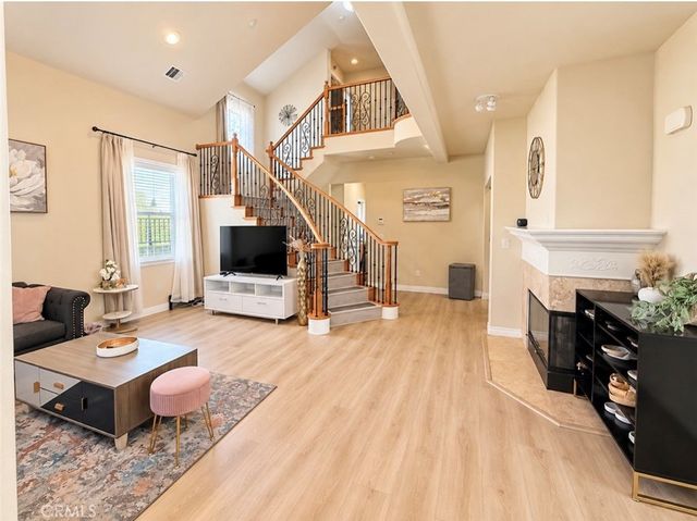 468 S Alhambra Avenue, Monterey Park, CA 91755