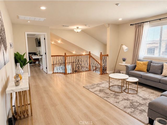 468 S Alhambra Avenue, Monterey Park, CA 91755