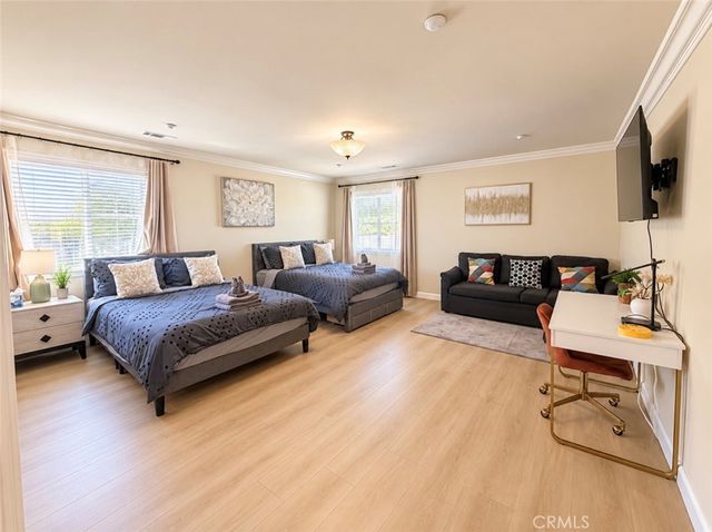 468 S Alhambra Avenue, Monterey Park, CA 91755