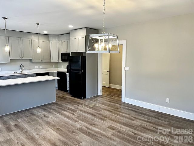 708 Union Street S, Concord, NC 28025