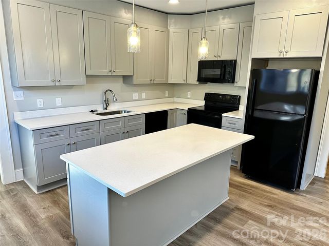 708 Union Street S, Concord, NC 28025