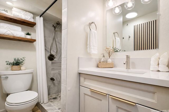 444 Niu Street 709, Honolulu, HI 96815