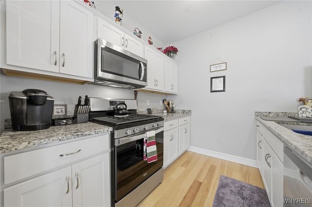 299 Northill Drive E, Amherst, NY 14221