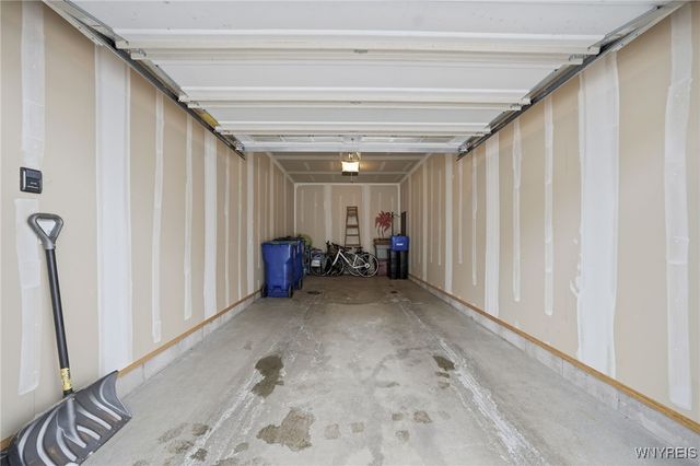 299 Northill Drive E, Amherst, NY 14221