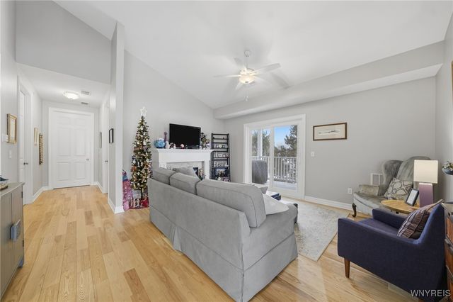 299 Northill Drive E, Amherst, NY 14221