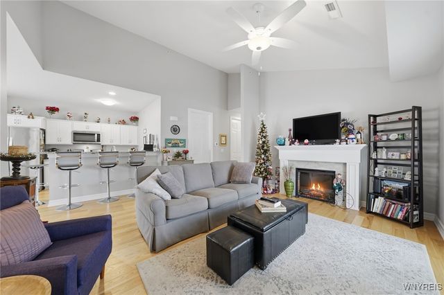 299 Northill Drive E, Amherst, NY 14221