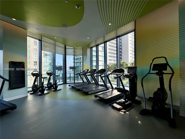 501 NE 31st St 3208, Miami, FL 33137