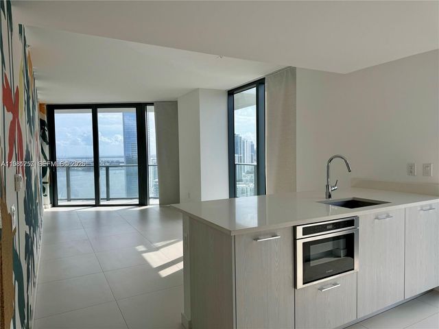 501 NE 31st St 3208, Miami, FL 33137