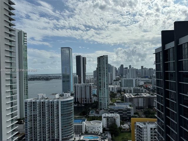 501 NE 31st St 3208, Miami, FL 33137