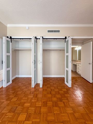 4600 Ocean Dr 203, Corpus Christi, TX 78412