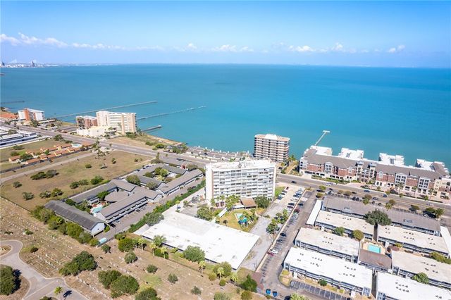 4600 Ocean Dr 203, Corpus Christi, TX 78412