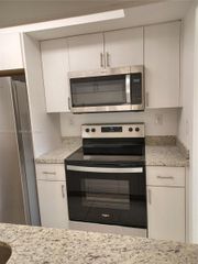 8275 SW 152nd Ave D-416, Miami, FL 33193