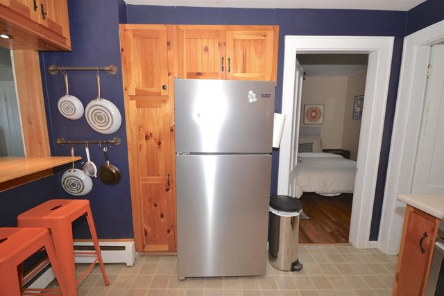 461 Manchester Street, Manchester, NH 03103