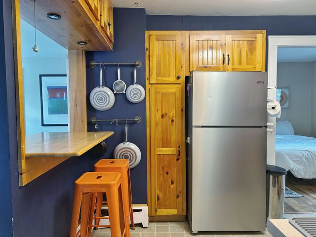 461 Manchester Street, Manchester, NH 03103